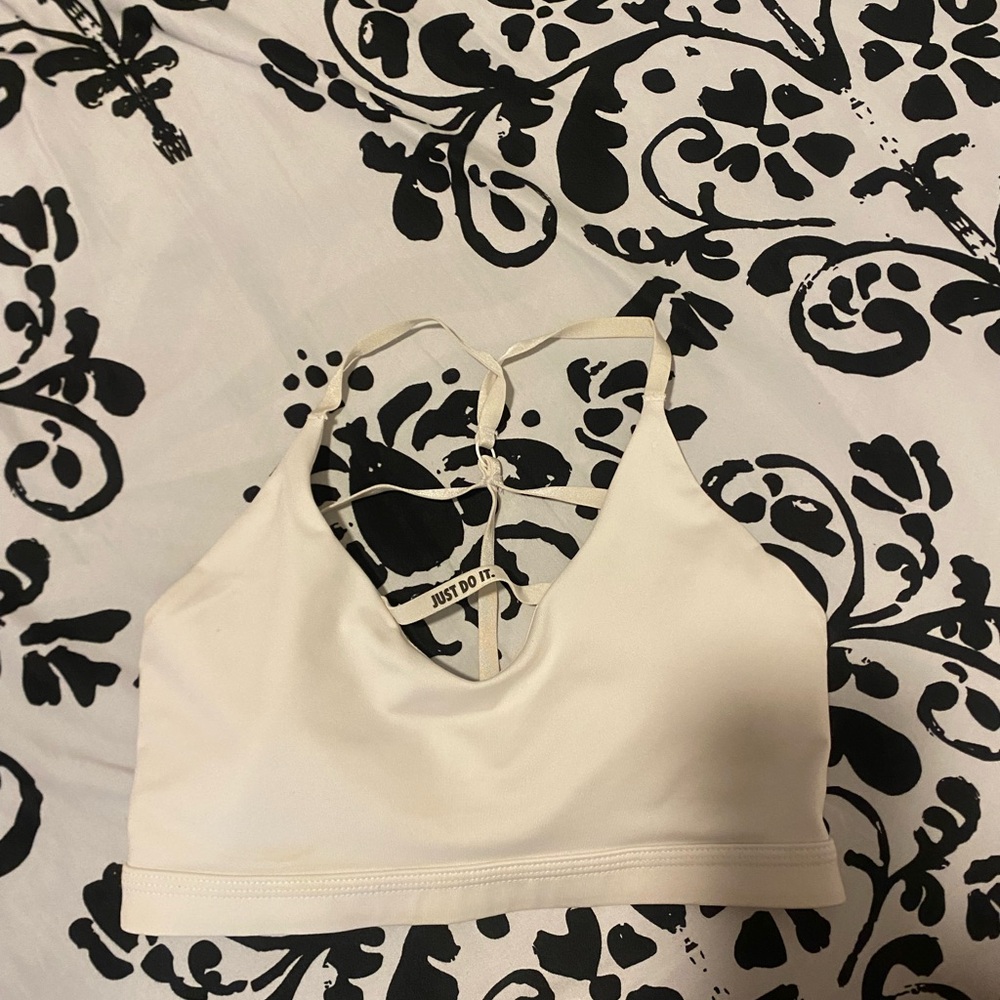 Nike White Seamless Sports Bra